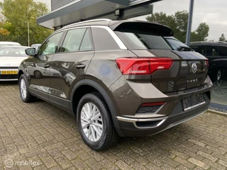 Volkswagen T-Roc Volkswagen T-Roc Style led xenon adap cruise carplay 1.0 TSI Style Business - afbeelding nr 5