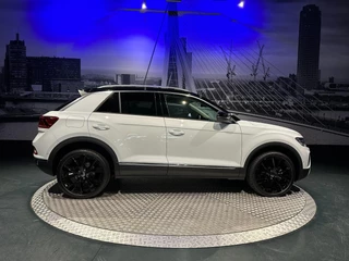 Volkswagen T-Roc Volkswagen T-ROC 1.5 TSI Style *LED*Virtual*DAB+*PDC V&A*Trekhaak*NAVI*AppConnect* - afbeelding nr 14