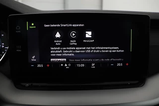 Škoda Octavia Skoda Octavia 1.0 e-TSI Sport | Carplay | Full LED | Navigatie |  Sfeerverlichting | DAB | Sportstoelen | Climate control | Parkeerhulp - afbeelding nr 19