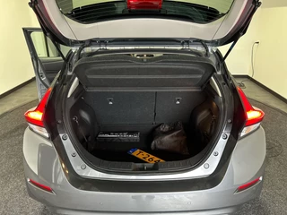 Nissan Leaf | Stoelverwarming | Rondomzicht camera | Adaptive cruise control | SoH ( batterijtest ) 93.8 % score - afbeelding nr 21