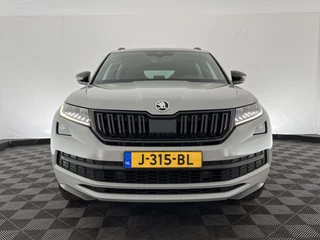 Škoda Kodiaq Škoda Kodiaq 1.5 TSI Sportline Business Aut. *LEATHER-ALCANTARA | FULL-LED | HEATED-SPORTSEATS | ADAPTIVE-CRUISE | MEMORY-PACK | DIGI-COCKPIT | CANTON-AUDIO | SHIFT-PADDLES | CARPLAY | AMBIENT-LIGHT | KEYLESS | DAB | 20''ALU* - afbeelding nr 2