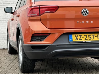 Volkswagen T-Roc Volkswagen T-Roc 1.0 TSI Adaptive cruise Lane assist Stoelverwarming Media player Clima - afbeelding nr 18