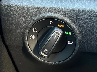 Volkswagen T-Roc Volkswagen T-Roc 1.0 TSI Style | Adeptive Cruise Control | Trekhaak | Navigatie | Parkeersensoren | Apple CarPlay/Android Auto - afbeelding nr 28