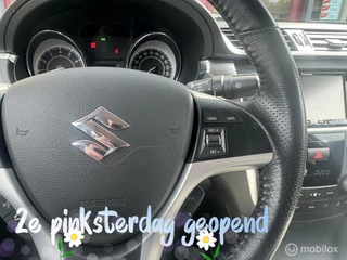 Suzuki Kizashi Suzuki Kizashi 2.4 Sport / Navigatie / Panoramadak / Luxe - afbeelding nr 30