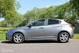 Alfa Romeo Giulietta Alfa Romeo Giulietta 1.4 T Sprint AUTOMAAT NAVI LMV SUEDE - afbeelding nr 2