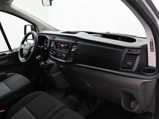 Ford Transit Custom Ford Transit Custom 2.0TDCI Kombi 9-Persoons | Personenbus | Kombi | Airco | 3-3-3 Stoelopstelling - afbeelding nr 18