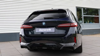 BMW 5 Serie BMW 5 Serie Touring 550e xDrive M-Sport Pro | Stoelventilatie | Bowers & Wilkins | M Onderstel Professional | Panormadak | Trekhaak - afbeelding nr 21