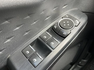 Ford Kuga Ford Kuga 2.5 PHEV Titanium 225PK Winterpack Climate Cruise Parkeersensoren Privacy Glass Navi Carplay 18