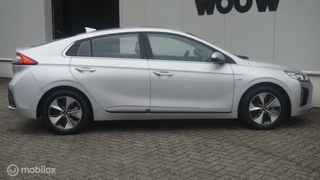 Hyundai IONIQ Hyundai IONIQ Premium EV Leder | Navi | Elektr. Stoelverstelling - afbeelding nr 5