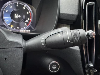 Volvo XC40 Airco/Stoelverw./Leder/Lichtmetalen velgen - afbeelding nr 17