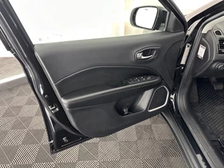 Jeep Compass Aut. *LEATHER-MICROFIBRE | NAVI-FULLMAP | KEYLESS | CAMERA | HEATED-SEATS | COMFORT-SEATS | DAB+ | ECC | LANE-ASSIST | PDC | CRUISE | 19''ALU* - afbeelding nr 21