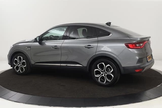 Renault Arkana Renault Arkana 1.6 E-Tech Hybrid 145 Intens |  Stoel & stuurverwarming | Adaptive cruise | Carplay | Camera | Keyless | Full LED | Navigatie - afbeelding nr 2