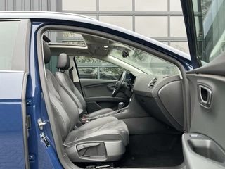 SEAT Leon Seat Leon ST 1.4 EcoTSI Xcellence AUTOMAAT|PANORAMADAK|CARPLAY|TREKHAAK|KEYLESS|ACC|RIJSTROOK SENSOR|SFEERVERLICHTING - afbeelding nr 23