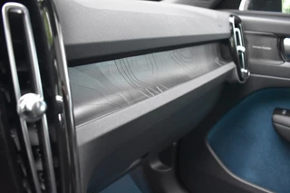 Volvo C40 Volvo C40 Twin Intro Edition 408pk/78kWh AWD | Trekhaak | Getint glas - afbeelding nr 23