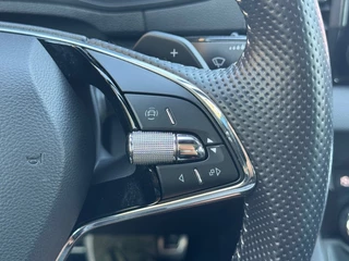 Škoda Karoq Škoda Karoq 1.5 TSI 150PK SPORTLINE AUTOMAAT/PANODAK/ALLE OPTIES/1E EIG./10.000KM! - afbeelding nr 43