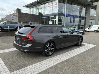 Volvo V90 Volvo V90 2.0 T8 Plug-in hybrid AWD Ultra Executive Edition | Modeljaar 2026 | Privacy Glas | Bowers & Wilkins | Luchtvering | Massagestoelen - afbeelding nr 21