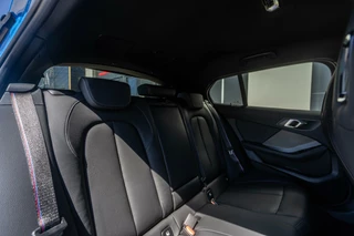 BMW 1 Serie BMW 1-serie M135i xDrive Business Edition Plus - afbeelding nr 31