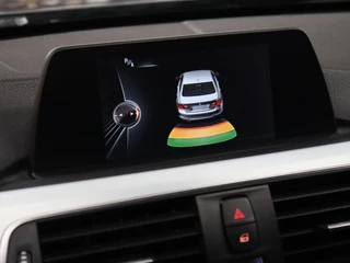 BMW 3 Serie BMW 3 Serie 330e M Sport [SPORTSTOELEN, SPORTSTUUR, PDC ACHTER, CRUISE, CLIMATE, NIEUWSTAAT] - afbeelding nr 17