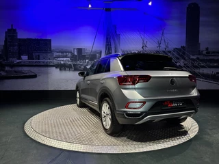 Volkswagen T-Roc Volkswagen T-ROC 1.5 TSI Style*LED*Virtual*DAB+*PDC V&A*Trekhaak*NAVI*AppConnect* - afbeelding nr 9