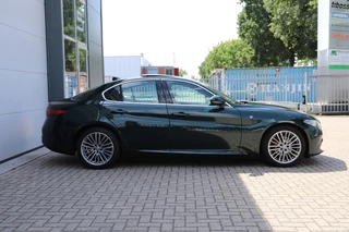 Alfa Romeo Giulia Alfa Romeo Giulia 2.0T TI/STOEL.STUUR.VERW/KEYLESS/ADAP.CRUISE/DODEHOEK - afbeelding nr 5