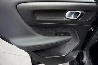 Volvo XC40 Volvo XC40 1,5 T5 RECHARCHE INSCRIPTION AUTOMAAT - afbeelding nr 23