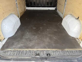 Renault Master Renault Master T33 2.3 DCI 135PK L2H2 Airco Cruise Control Parkeersensoren LED - afbeelding nr 13