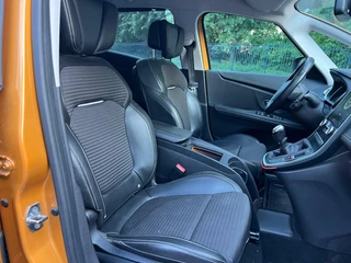 Renault Scénic Renault Scenic 1.2 TCe Intens l Zeer Luxe l Trekhaak l - afbeelding nr 8