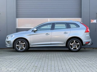 Volvo XC60 Volvo XC60 2.4 D5 AWD R-Design Summum Geartronic /Xenon Adap/Trekhaak 2000kg/Elek.stoel/Sensus navi/DigitalDash/ Unieke KM-stand! - afbeelding nr 11