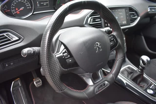 Peugeot 308 Peugeot 308 1.6 E-THP GT 205 Pk. - afbeelding nr 17