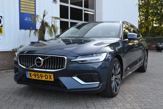 Volvo V60 PHEV 2.0 T8 AWD R. R-Des.