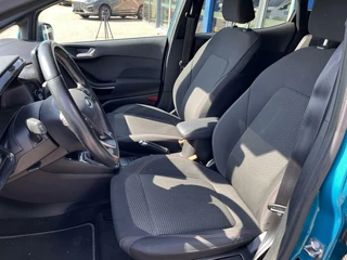 Ford Fiesta Ford Fiesta 1.0 EcoBoost ST-Line 100PK Navi Climate Voorruit Verwarming Parkeersensoren Achter Blind-Spot Carplay Privacy Glass 17'' Inch Velgen *Sportief* - afbeelding nr 12