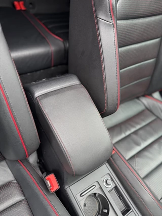 Volkswagen Golf Volkswagen Golf 2.0 TSI GTI TCR|PANO|AKRA|DYNAUDIO|MEMORY|BEARLOCK - afbeelding nr 32
