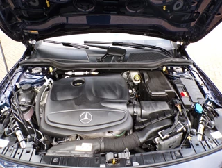 Mercedes-Benz GLA Mercedes-Benz GLA 180 Ambition NL AUTO NAP/PANORAMADAK..... - afbeelding nr 14