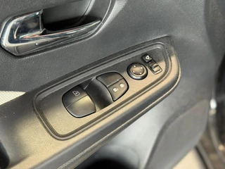 Nissan Micra Nissan Micra 0.9 IG-T N-Connecta*360 Camera*Cruise Control*Clima*Navi*Parkeersensoren* - afbeelding nr 25