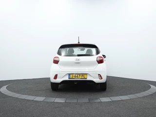 Hyundai i10 Hyundai i10 1.0 Comfort Automaat | Carplay | 14