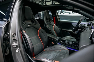 Mercedes-Benz A-Klasse Mercedes-Benz A-Klasse AMG 35 4MATIC Premium Plus Vol uitgevoerde A35 Limo - afbeelding nr 18
