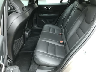 Volvo V60 Volvo V60 2.0 B3 Plus Dark - afbeelding nr 17