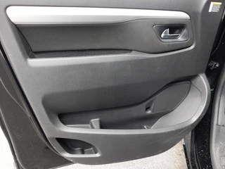 Opel Vivaro Opel Vivaro 2.0 BlueHDi 145PK Automaat Airco Cruise Navigatie Sidebars Trekhaak - afbeelding nr 11