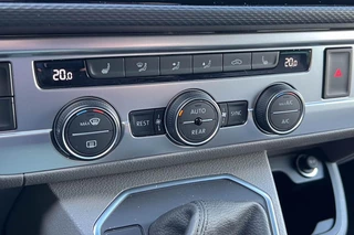 Volkswagen Caravelle Volkswagen Caravelle T6.1 2.0 TDI 204 PK DSG L2H1 DUB/CAB A-KLEP ACC | ALPINE Audio | Leder | Side Assist | Alcantara hemel bekleding | LED | - afbeelding nr 19