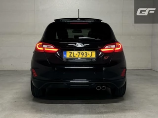 Ford Fiesta Ford Fiesta 1.5 EcoBoost ST-3 Performance Pano Recaro B&O CarPlay - afbeelding nr 6