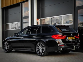 BMW 5 Serie BMW 5-serie Touring 530d xDrive M-Sport | HUD | PANO | H&K | TREKHAAK | LEER | CARPLAY | FULL OPTION - afbeelding nr 12