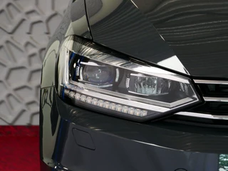 Volkswagen Touran Volkswagen Touran 1.5 TSI 150PK 7P CARPLAY NAVI CAMERA LED ELEK.KLEP VIR.COCKPIT DODE.HOEK DET. STOELVERW KEYLESS 7P 7PERS 11/2024 