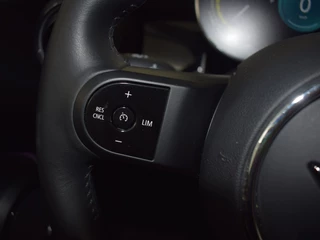 MINI Electric MINI Electric Mini Camden Edition 33 kWh | Stoelverwarming • Union Jack • CarPlay - afbeelding nr 15