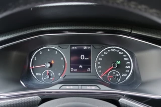 Volkswagen T-Cross Volkswagen T-Cross 1.0 TSI R-LINE, Apple Carplay/ Android Auto, PDC Rondom, etc. - afbeelding nr 20