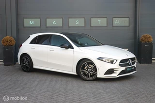 Mercedes-Benz A-Klasse Mercedes A-klasse 200 AMG | Aut | Camera | LED | Night pakket - afbeelding nr 4