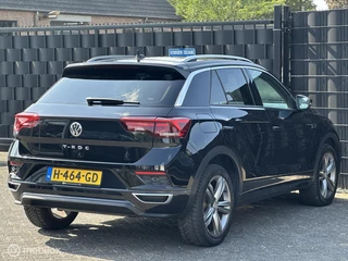Volkswagen T-Roc Volkswagen T-Roc 1.5 TSI Sport Business R + CARPLAY - afbeelding nr 16