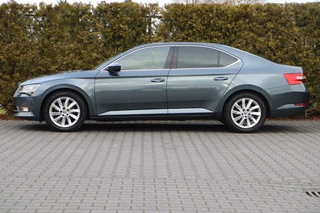 Škoda Superb Skoda Superb 1.4 TSI ACT DSG Aut. Style Carplay|Ecc|Navi|Pdc|Lmv|Iso-fix - afbeelding nr 3