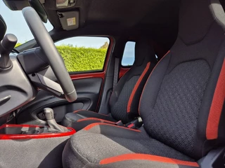 Toyota Aygo Toyota Aygo X 1.0 VVT-i S-CVT Automaat Pulse | Cruise | Parkeersensoren - afbeelding nr 6