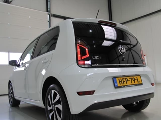 Volkswagen up! Volkswagen up! 1.0 Active 5drs. Clima | Apps - afbeelding nr 13