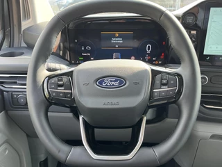 Ford Transit Custom Ford Transit Custom 340 2.5 PHEV L2H1 Limited | Voorraad | Kombi 9-persoons | Dubbele schuifdeur | 17 inch lichtmetalen velgen | Trekhaak | Navigatie | Garantie 5 jaar of 200.000 km | Camera - afbeelding nr 20
